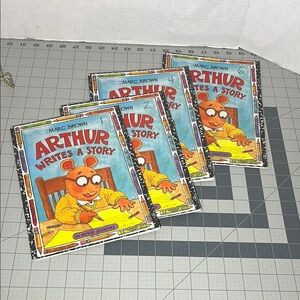 Arthur Writes a Story Book Set of 4